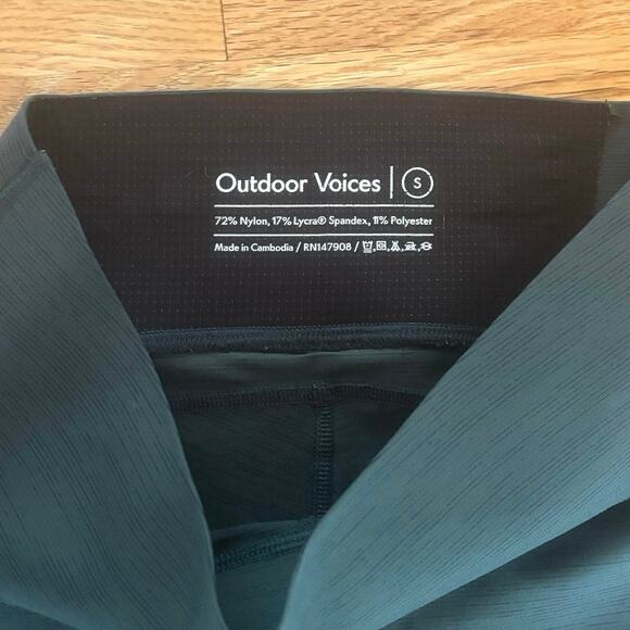 Outdoor Voices TechSweat Core 3/4 Legging High Rise Cropped Evergreen EUC Small - Picture 5 of 6